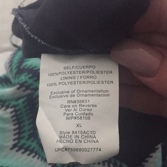 Zigzag dress to hook, line and sinker in! 🐠🦋 - Picture 4 of 5